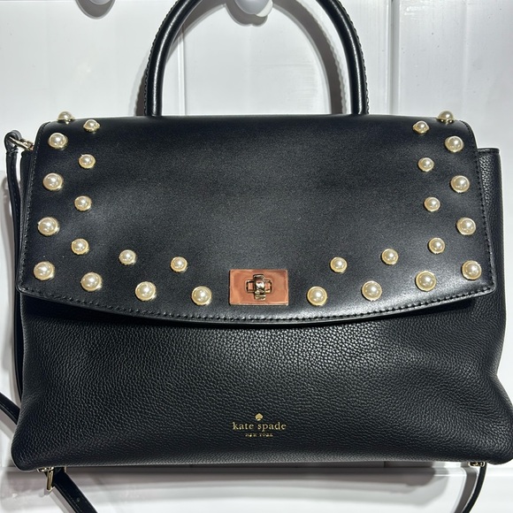 kate spade Handbags - Kate Spade New York Serrano Place Pearl Shonna black bag/crossbody